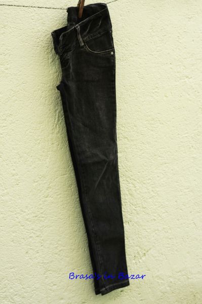Jeans preto